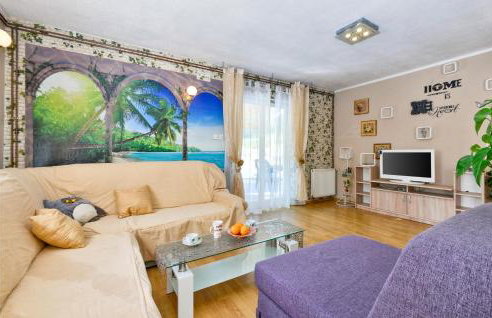 Awesome Home In Nespes - Foto 6