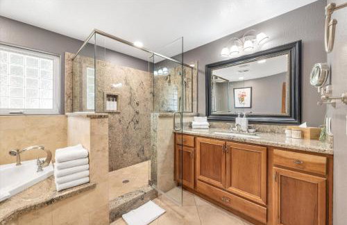 Villa 1 level on half acre 12-min to Strip - Foto 66