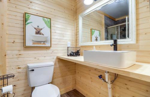 Cozy Studio Cabin about 1 Mi to Greers Ferry Lake! - Foto 12