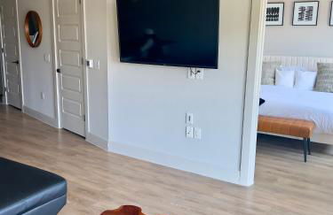 Downtown Dallas Apartment with Pool Gym and King Size Bed - Foto 5