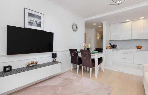 Stylish Two Bedroom Apartment Nasypowa by Noclegi Renters - Foto 9