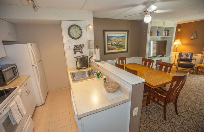 Black Bear Lodge - Photo 12