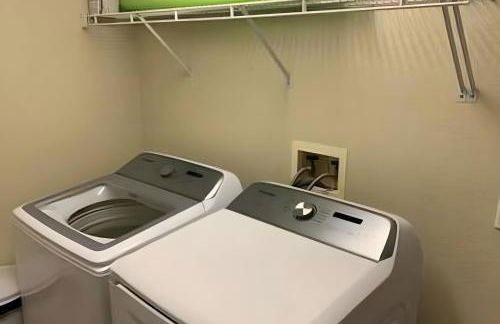 HOUSE 4 Bdr Eco ThematicSaltwater PoolGame Room - Photo 34