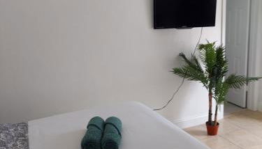 Singer Island Inn Studio/ Walk to the Beach - Foto 4