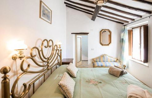 2 Bedroom Pet Friendly Home In Todi - Foto 26