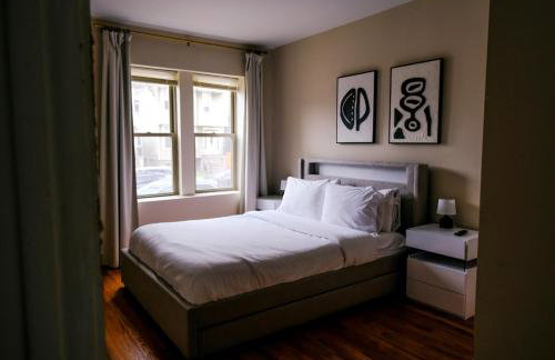 Fitness Pad, Stylish 2BR with Gym in Chicago - Photo 51