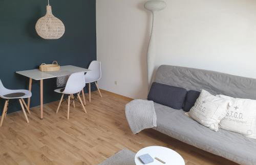 Studio 11 - Photo 22