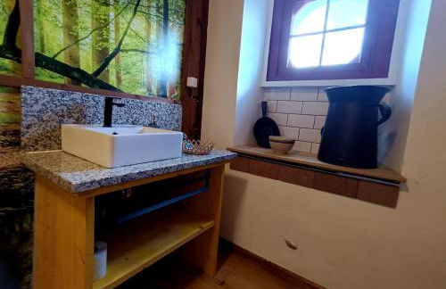 Um quarto da Casa do Monte Adega - Photo 7