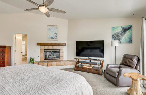 San Marcos Getaway with Deck and Lake Views! - Foto 16