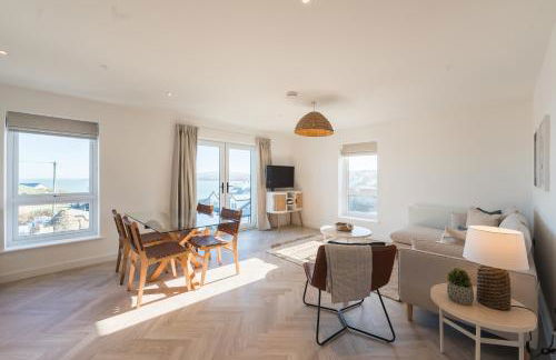 Gwel Y Mor Duo by Birch Stays New Home - Photo 11