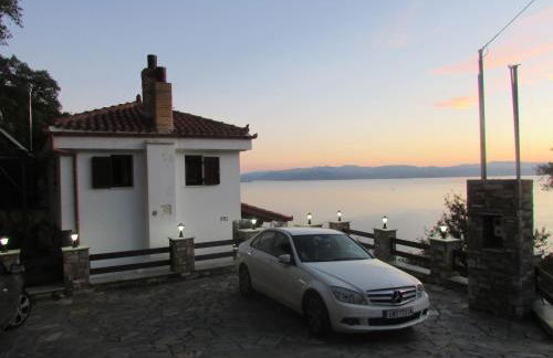 Το Σπιτι με την Σπηλιά - Foto 23