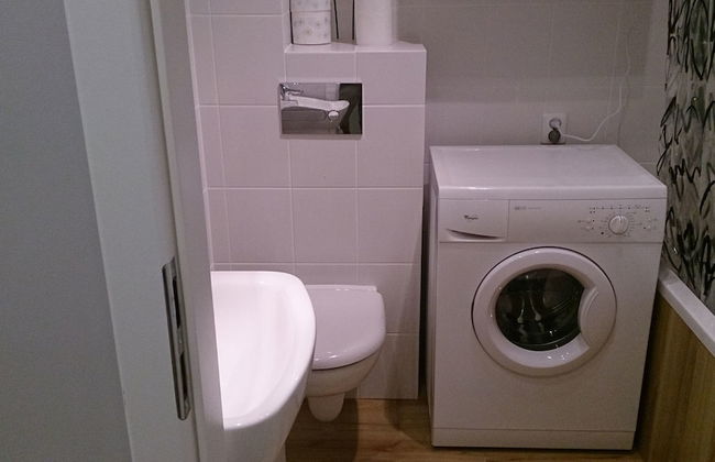 1 bedroom City Center Apartment - Photo 9