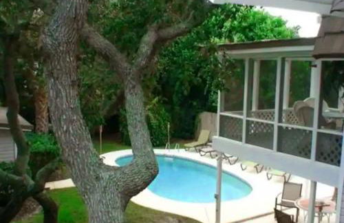 Say YES To Spring! 4BR Home w private pool 2 min to Destin beaches - Foto 4