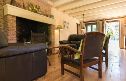 Cottage in Chaleix near Forest and Lake - Foto 10