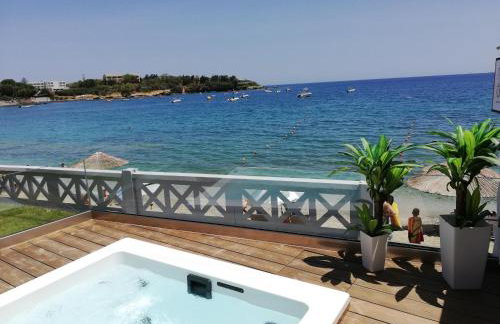 LENICO Seafront Villa - Photo 33