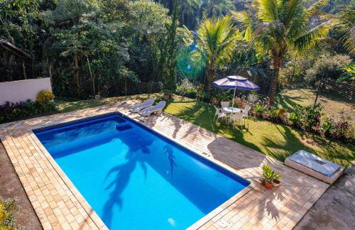 Refúgio e diversão para FAMÍLIAS a 60 min de SP - Piscina, Churrasqueira, wifi 300Mbps - PETFRIENDLY - Foto 13