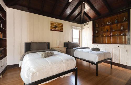 The SOFI Special - Modern Retreat, Dog Friendly - Photo 39