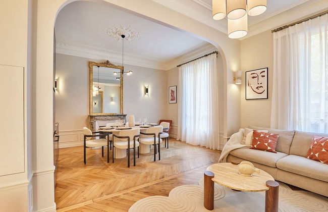 Amazing Apartment Saint Germain des Pres With A-C - Foto 1