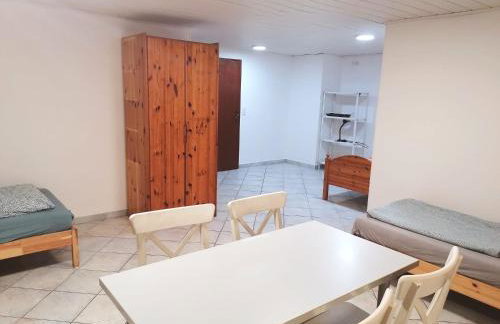 Souterrain Monteur Arbeiter 2-Zimmer Wohnung Kassel - Foto 7