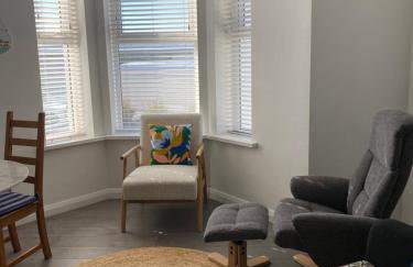 Seaside Escape, Central Portrush Apartment - Foto 8