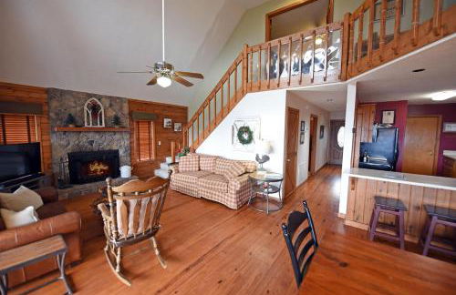 Over The Moon | Blairsville GA - Foto 12