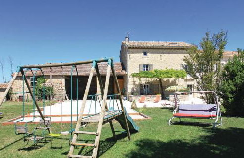 Cozy Home In Pernes Les Fontaines - Photo 22