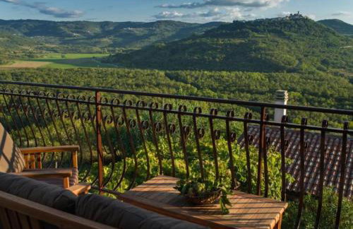 Two Bedroom Apartment with Terrace - Foto 18