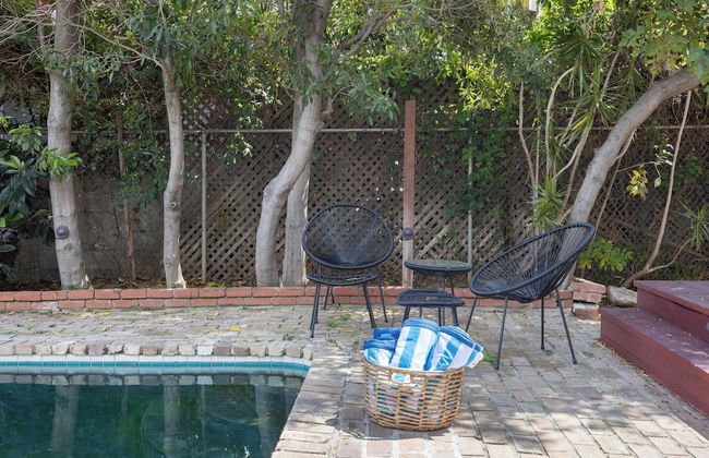 A-lister by Avantstay Hollywood Hills Luxe Group Escape w/ Pool - Photo 33