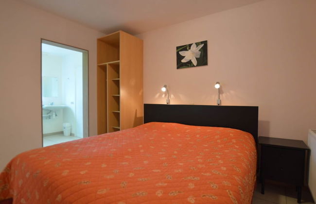 Holiday Home in Robertville Near Lake & Sauna - Photo 3