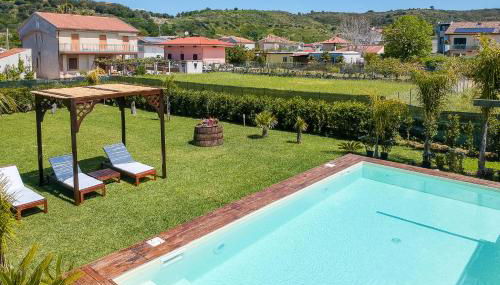 Villa Brigida Beach & Pool - Foto 2, Garden, sunbed