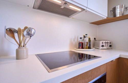 Grand appartement Haussmannien à 12 min de Paris - chic spacious classic Parisian apartment - Foto 18