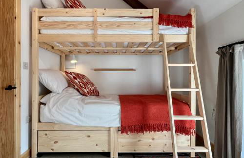 Cambrian Cottages - Charming Countryside Barn - Photo 85