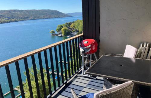 Lakeside Condo with plenty of amenities close to Bristol Mountain - permit - 2024-0018 - Foto 9
