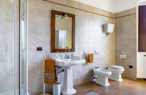 Timeless 19th-Century Villa with Private Pool Oasis - Photo 36