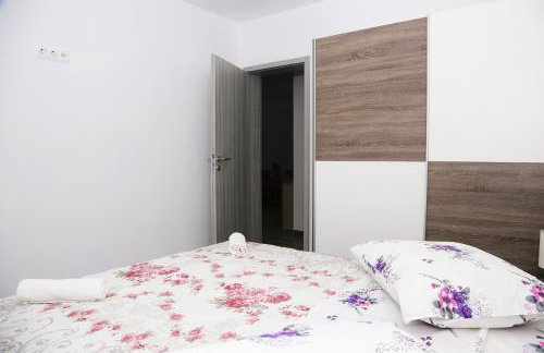 Apartments Tonia br. 1 - Photo 42