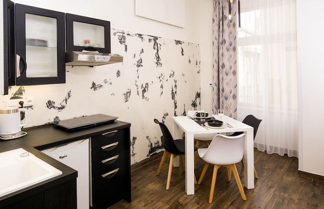 Black & White Apartment by Wenceslas Sq. - Foto 2