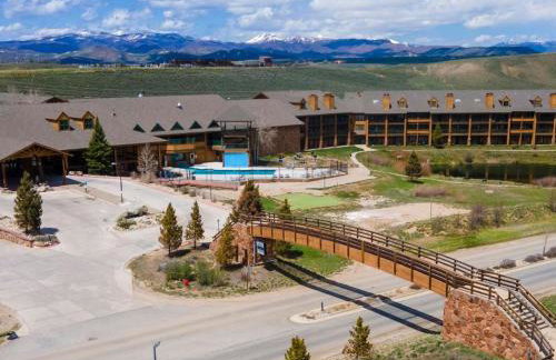 Mountain View Retreat-Resort-Pool-Hot Tub-Near RMNP & WP - Foto 20