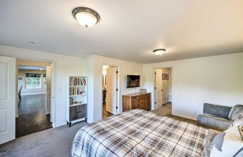 Dreamy Riverside Cabin with Fireplace and Grill - Foto 14