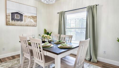 Spacious 4BR Home Perfect for Families - Foto 5