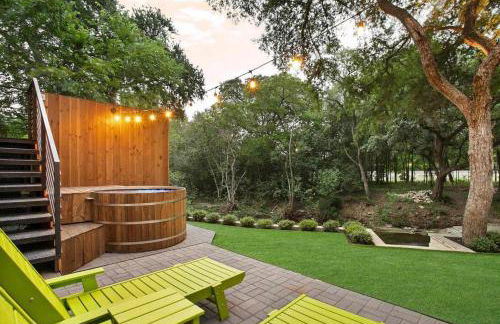 Full Duplex ATX Modern Creekside Retreat 2 Pools - Foto 38