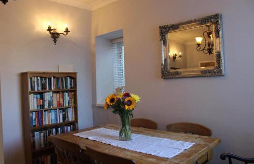 Cartref, 1860s family home. - Foto 11