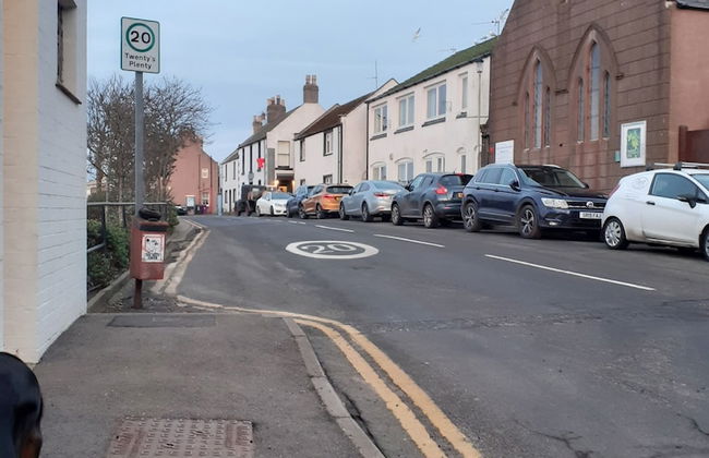 2 Bed Apartment 2 Mins Walk Away From the Beach! - Foto 30