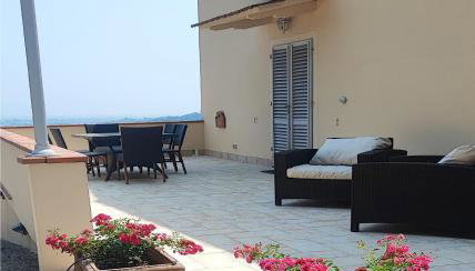 Villa Adora Holiday Home - Photo 1