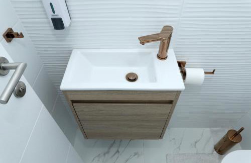 Orchid Stay - Photo 24