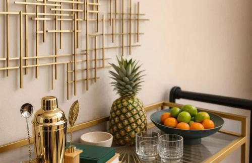 Private Oasis with Spacious Backyard - Foto 39