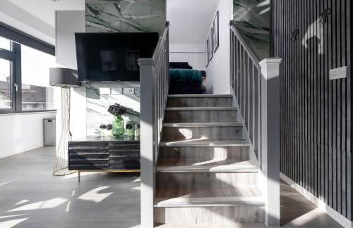 Palm Tree House Apartments - Photo 69