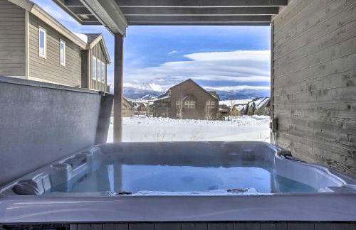 Luxe Rocky Mtn Retreat with Hot Tub - By Winter Park - Foto 25