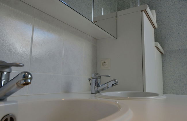 Spacious Villa in Zingem With Garden - Photo 20