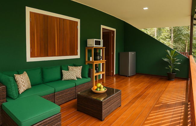 Green Jungle House - Photo 26