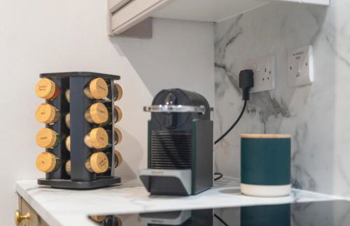 Modern and central 1BR Flat with Skyline View - Foto 19